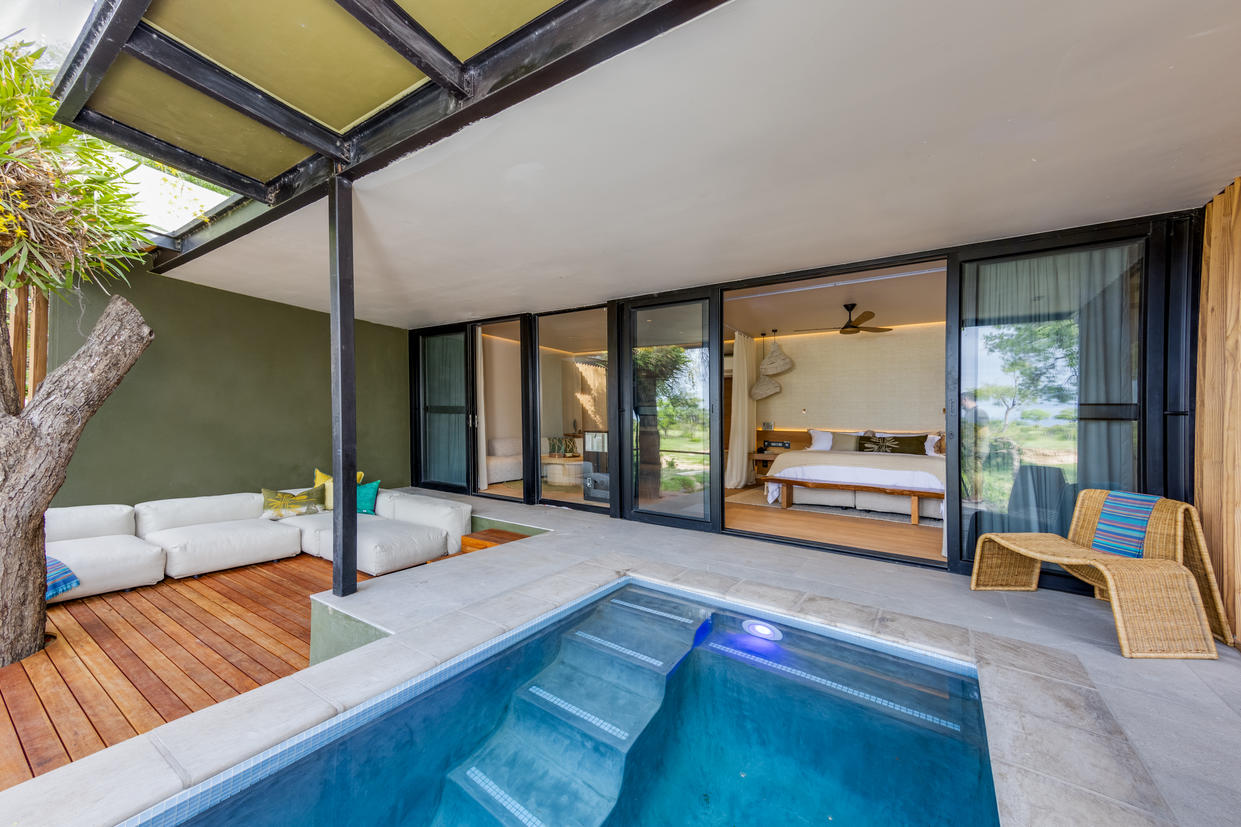 Suite Deck