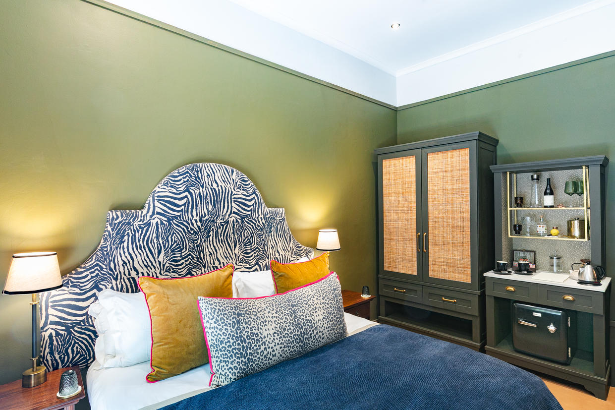 Classic Suite - 6 Suites