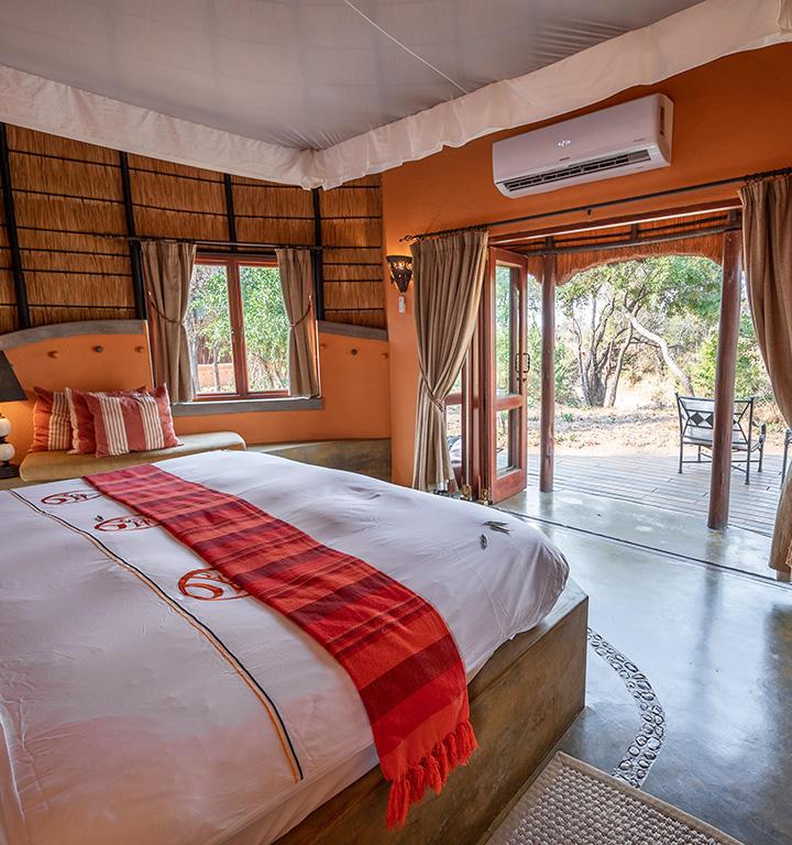 5 Night Hoyo Hoyo Safari Lodge